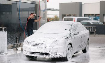 Comment choisir le bon prestataire de nettoyage automobile pour votre entreprise